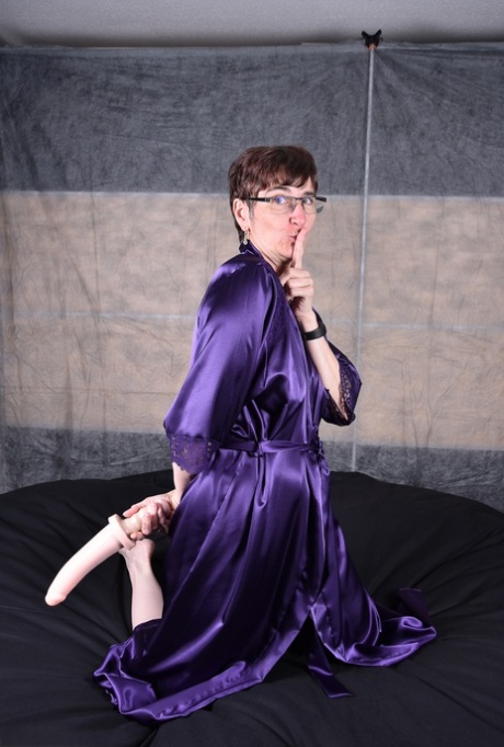 Older amateur with short hair dildos her pussy during close up action 46850339