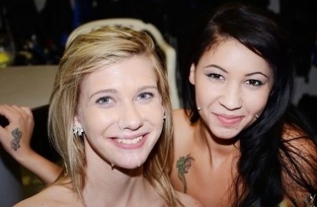 Two sluts go hardcore in threesome and get properly banged by a strong fellow 39299638